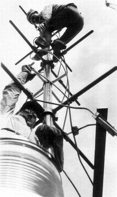 Mounting the FM antenna