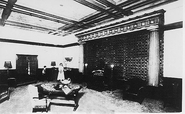 Studio Image