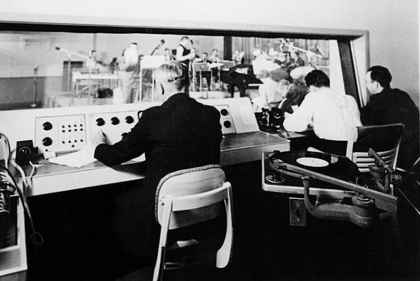  Control Room Image