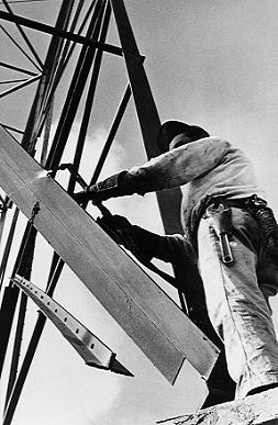 Cutting a leg of the tower